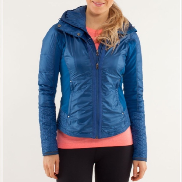 Lululemon Bundle Up Jacket - Picture 2 of 16